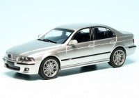 BMW M5 Limousine (E39) (2003)
