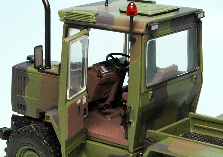 Tracteur MB TRAC 700 K MERCEDES BENZ military version édité à 500 unit WEI2038 